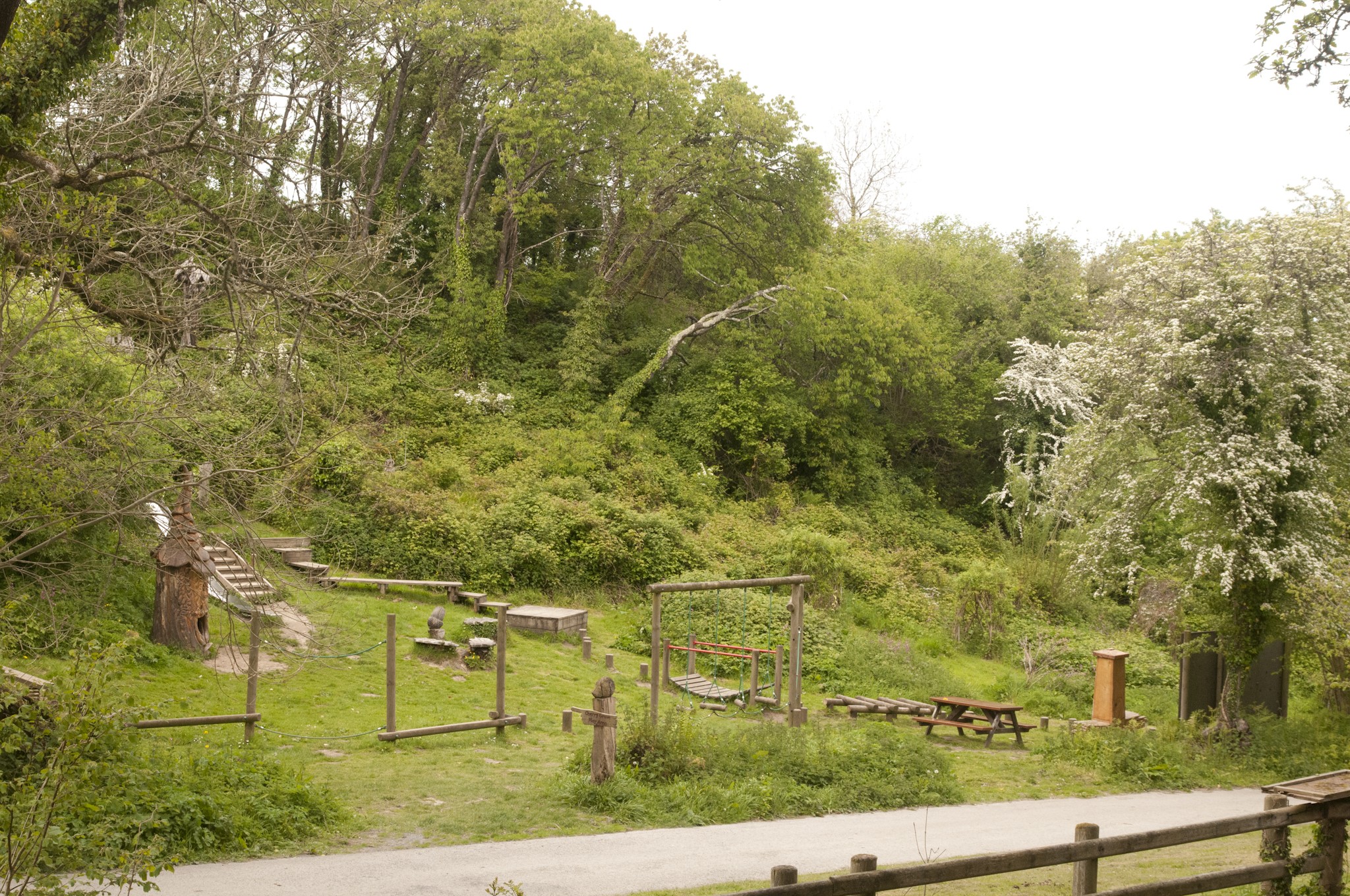 Oak tree cottage -Adventure playground - Cilgerran - FBM Holidays