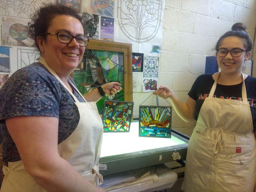Cariad-Glass---Make-a-Mosaic