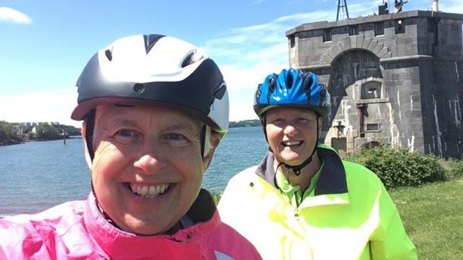 Roving-Retirees-cycling-helmets