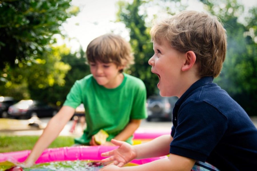 child shouting-0b2ffad9