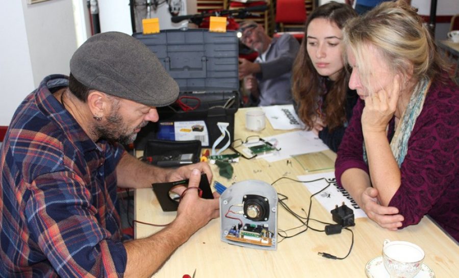 Pembrokeshire Remakery - Learn to repair - Reducing Landfill